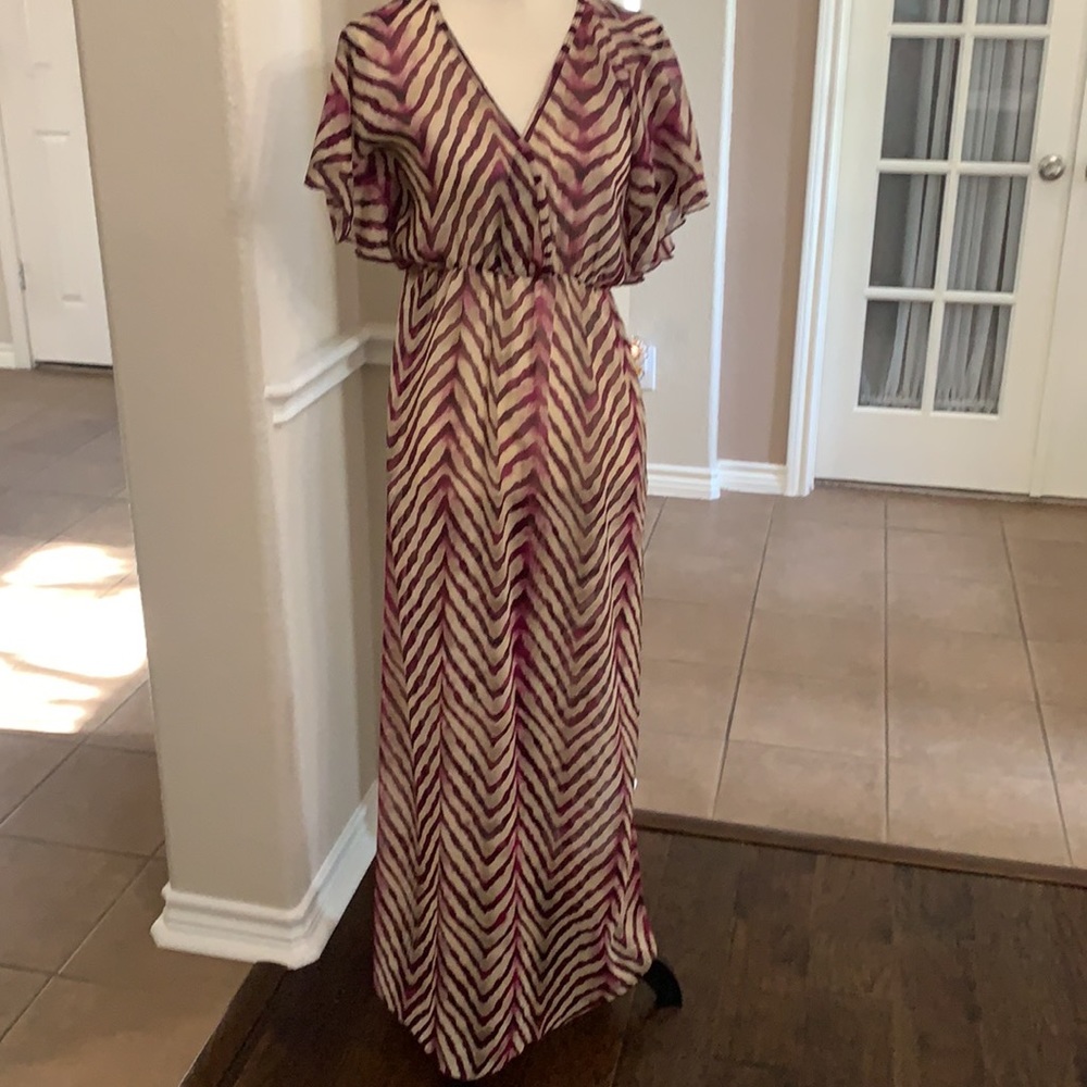 Elif by Jordan Taylor sheer maroon red & tan coverup Size S